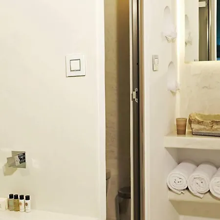 Loft - Santorini Luxury * Kamári